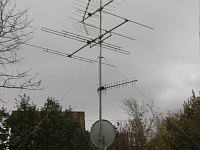 Эфирная, спутниковая и GSM антенны установленные на мачте